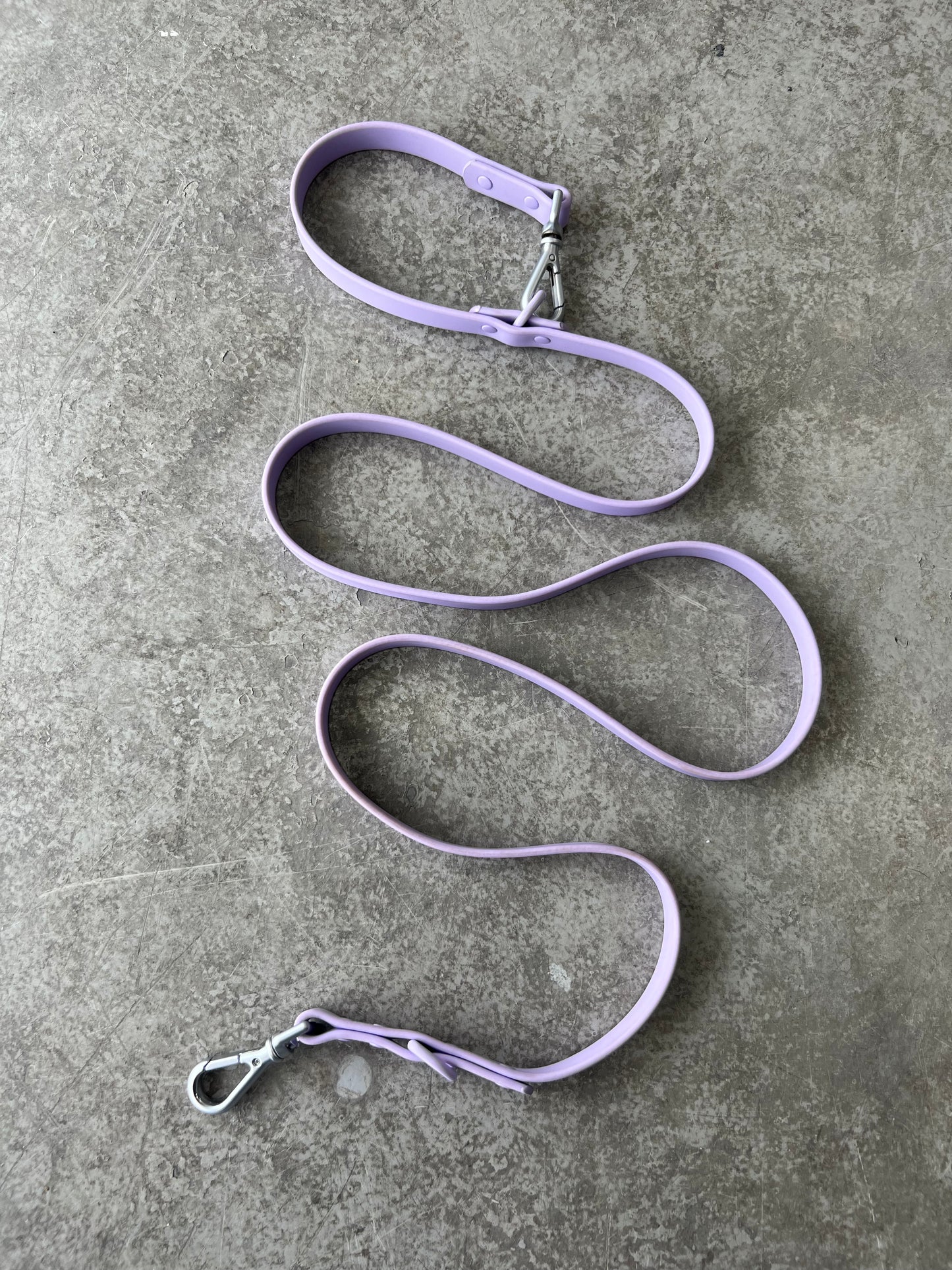 Lilac Waterproof Lead